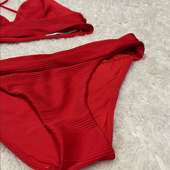 H&M Vibrant Red Bikini Set - Picture 3 of 6
